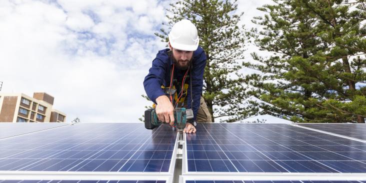 Solar installer