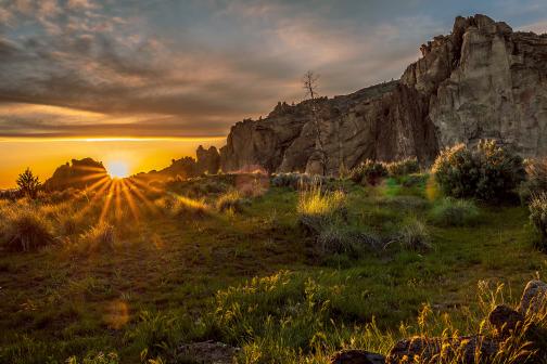 Smith Rock State Park sunset view